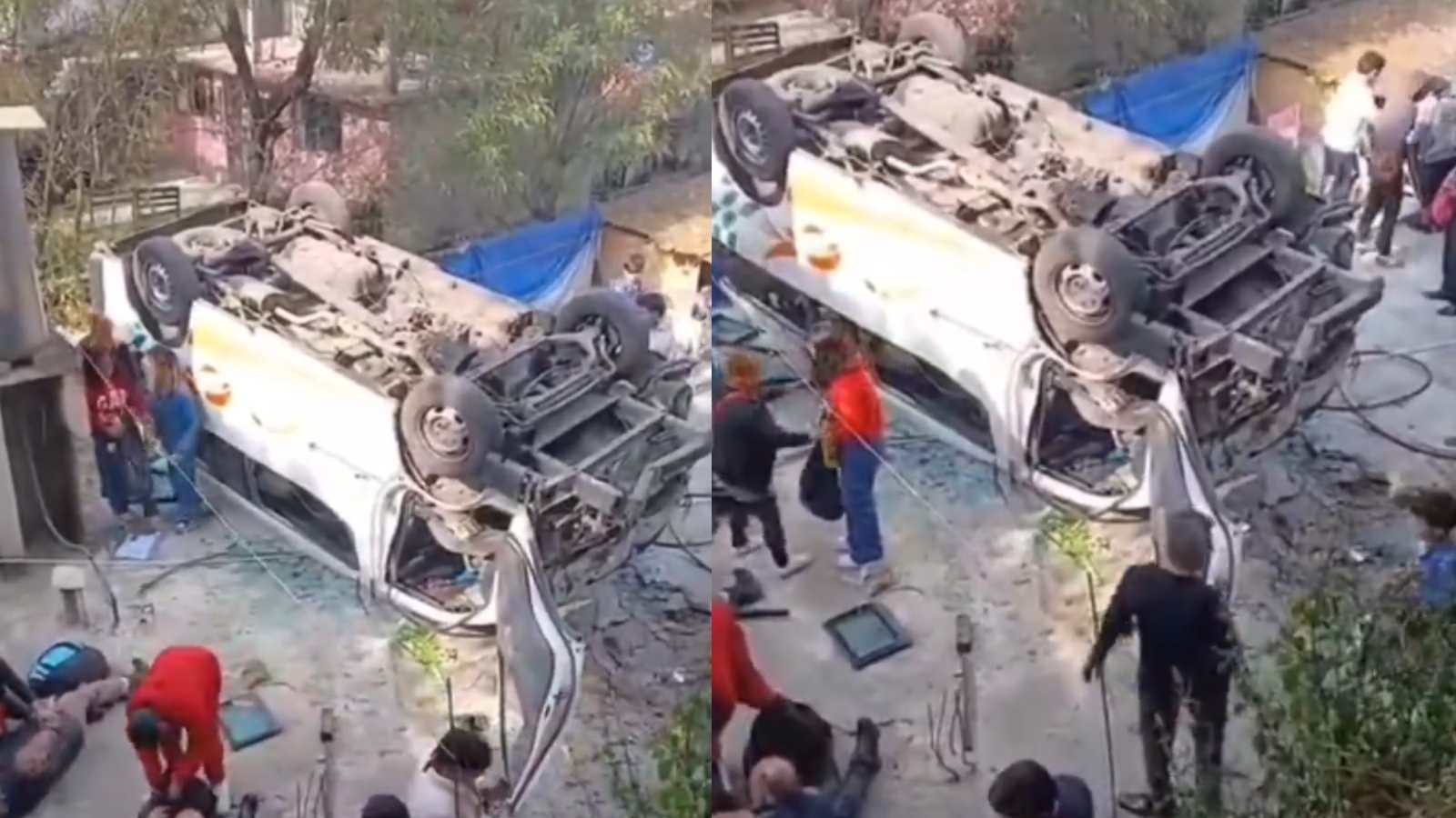 Vuelca en barranco combi con pasajeros en Nicolás Romero, Edomex