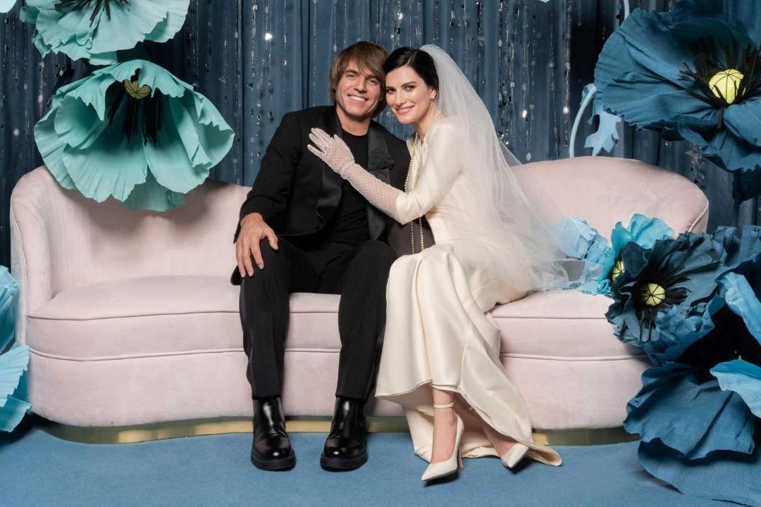 Laura Pausini revela que se casó con Paolo Carta