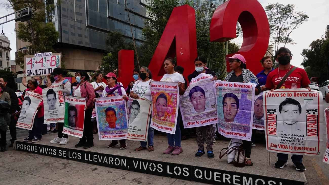 Detienen a 9 Policías Implicados en Caso Ayotzinapa