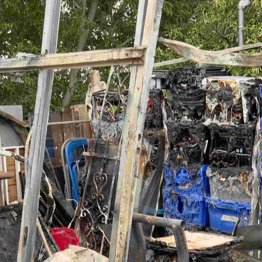 Taller de Reparaciones se Incendió Provocado Presuntamente por una Veladora, en Hermosillo