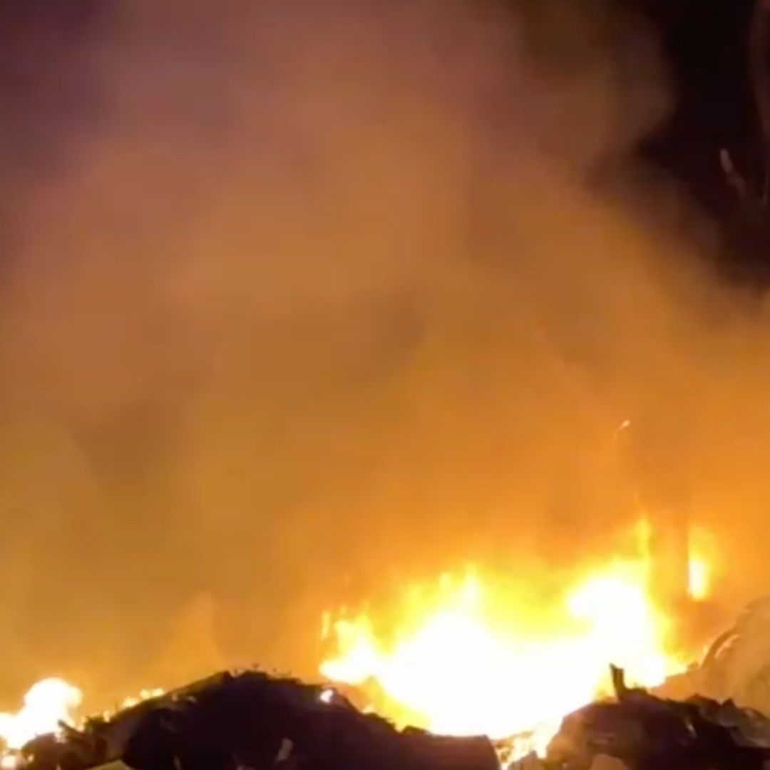 Incendio por Quema de Basura Alcanza Zona de Manglar en Colonia Miguel Alemán de Boca del Río Veracruz