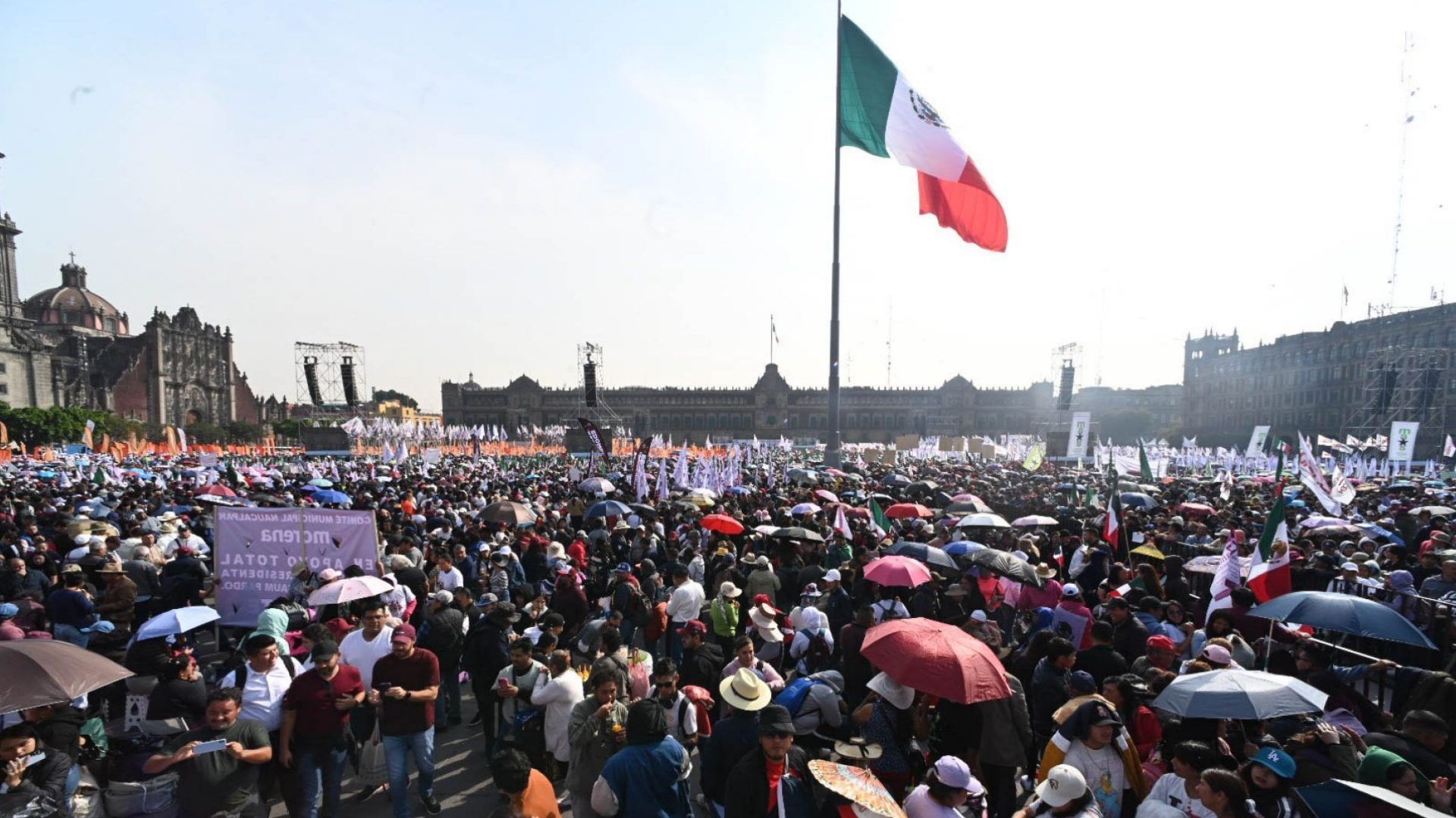 A qué hora es el evento en el Zócalo CDMX hoy 7 de diciembre 2025 calles cerradas en el Centro