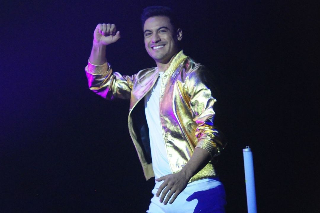 Carlos Rivera y Cynthia Rodríguez Serán Papás; Pareja Comparte Sexo y Nombre del Bebé