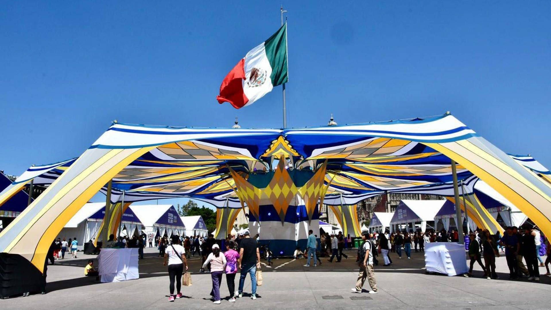 Qué Hay en el Zócalo CDMX el 17 de Diciembre 2025 Darán Libros Gratis a Estas Personas en Evento