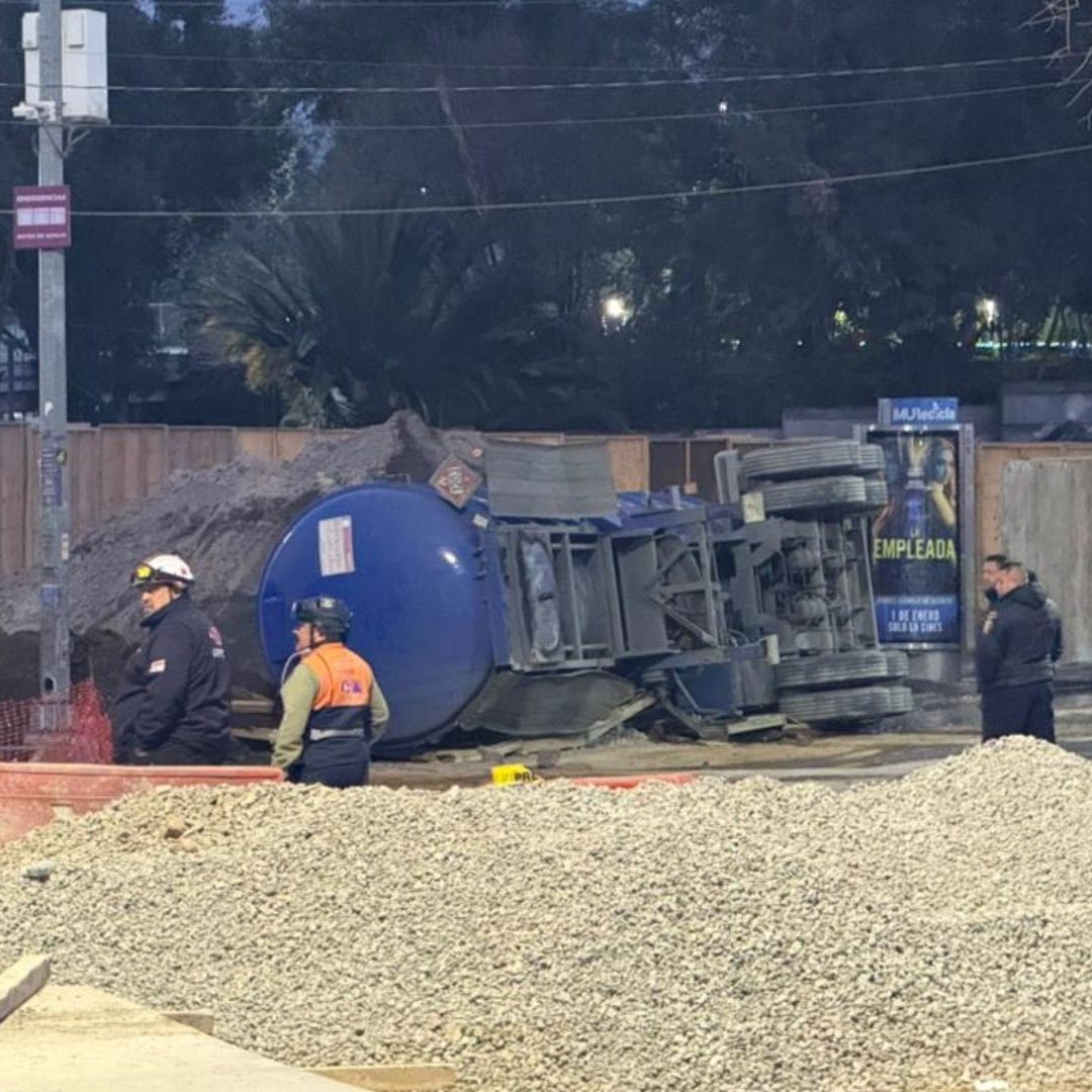 El accidente de la pipa ocurrió en la colonia Santa Úrsula Coapa