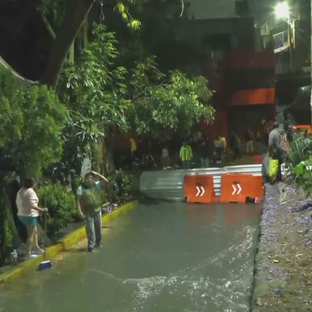 Desbordamiento de Presa Tacubaya Inunda Casas en CDMX