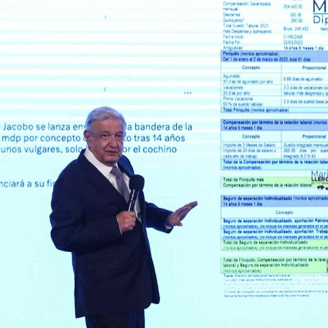 AMLO Exhibe Finiquitos de Lorenzo Córdova y Edmundo Jacobo, del INE