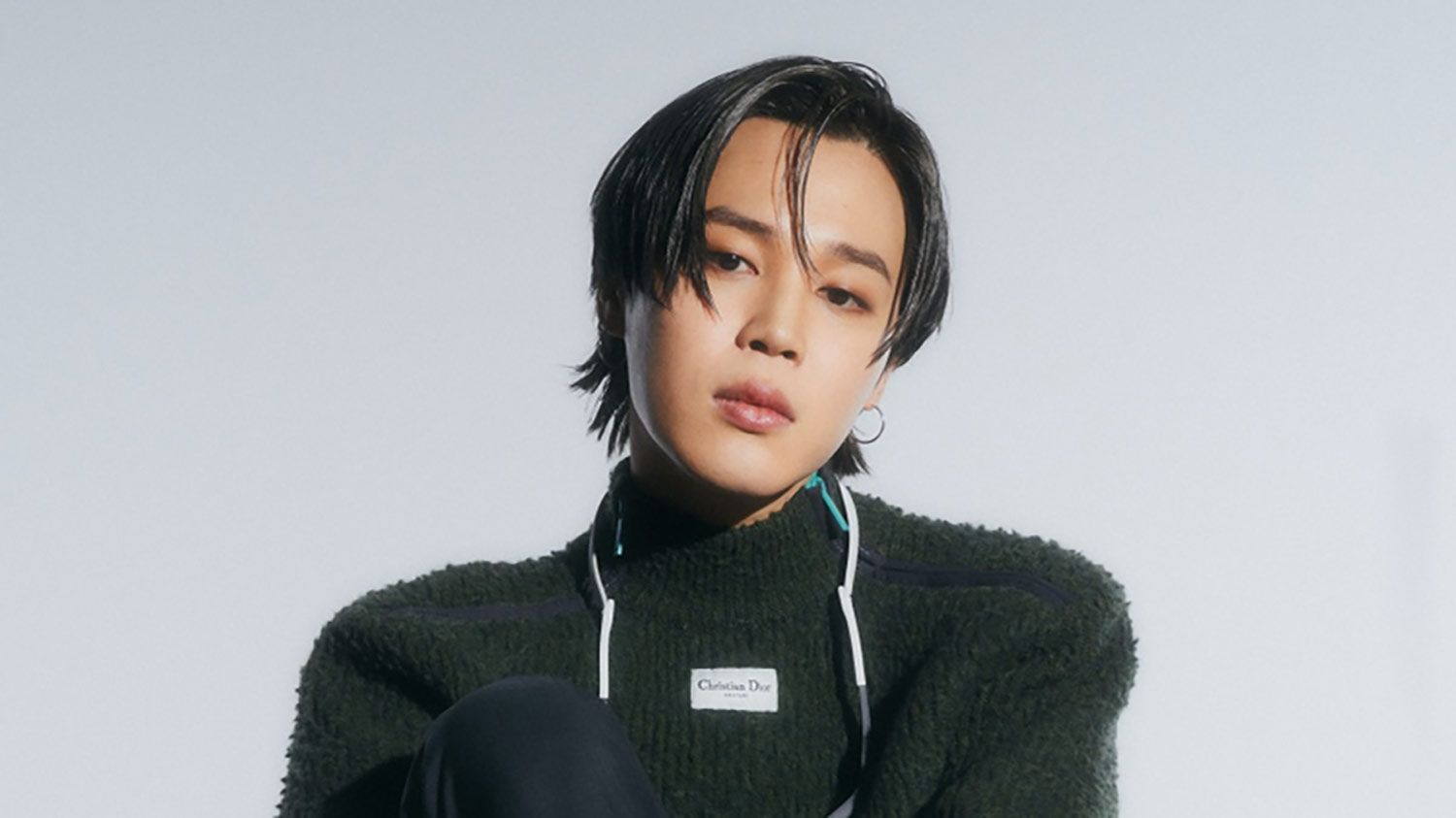 "Face" es el primer álbum de un artista en solitario que supera el millón de copias vendidas en sus primeros siete días de vida en Corea del Sur