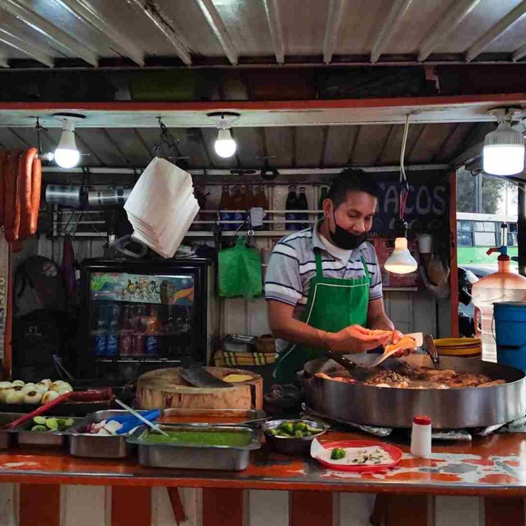 ¿Cuál es el curioso origen de los tacos?