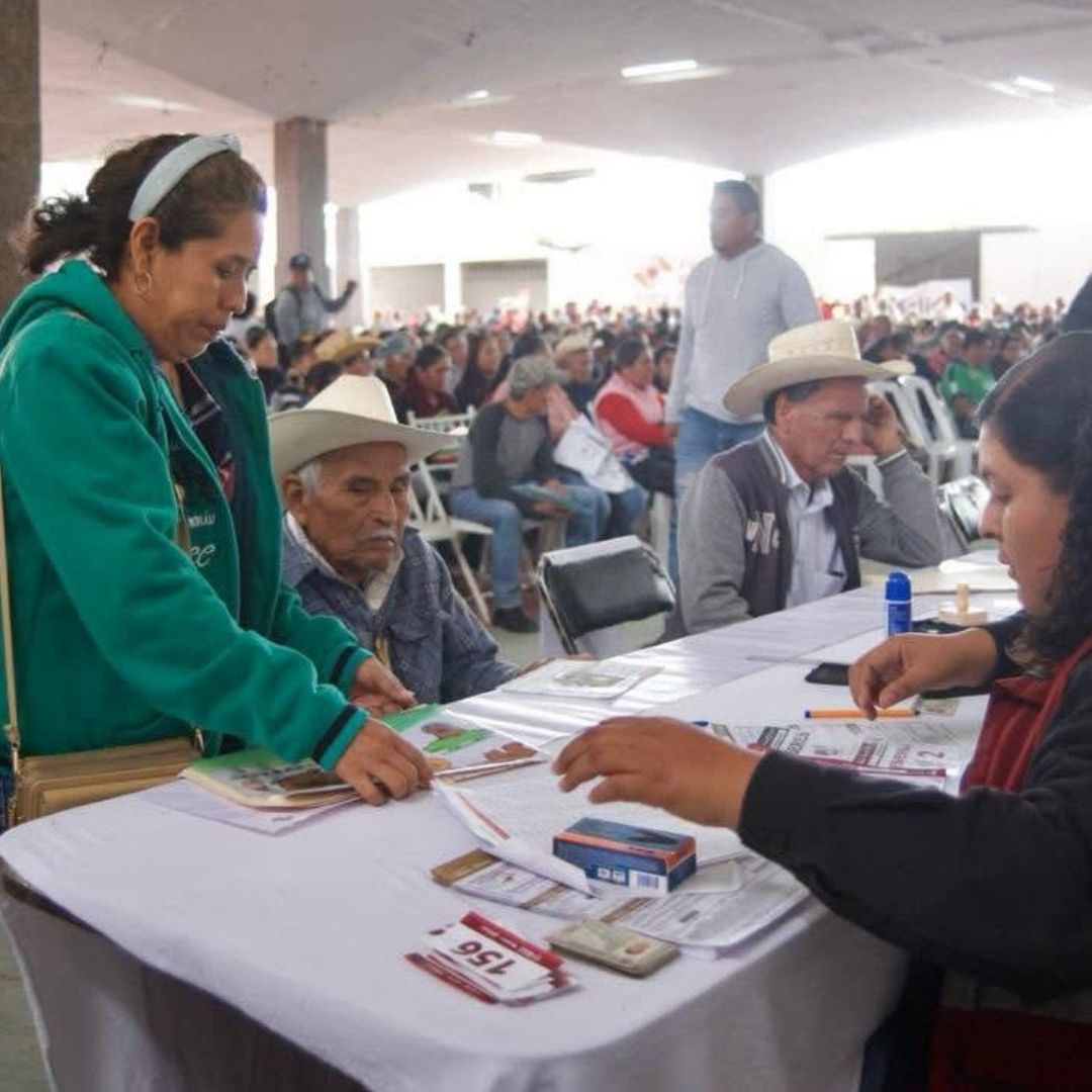 Termina el registro de Pensión Bienestar adultos mayores y mujeres de 60 a 64 años cuándo les depositan con aumento en 2026
