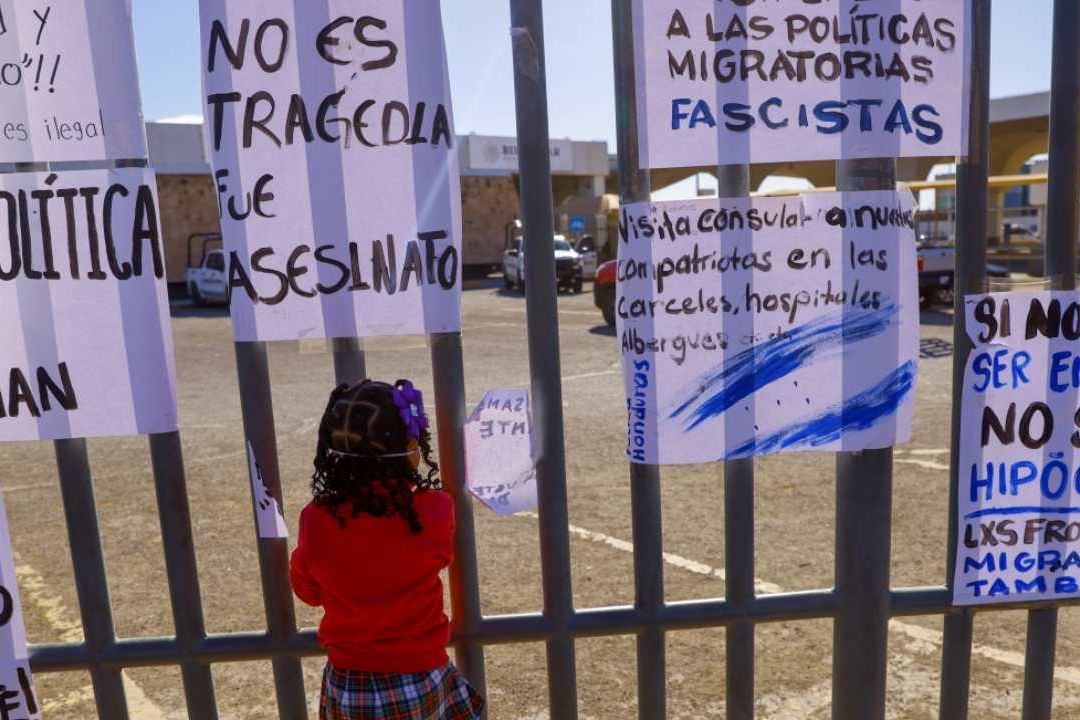 ONG presenta denuncia penal por muerte de 39 migrantes en Chihuahua