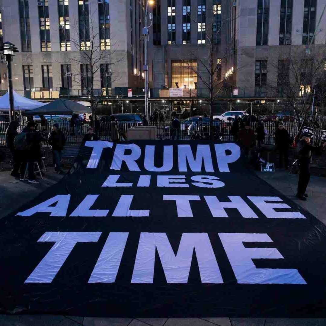Donald Trump Imputado, Incendio en Ciudad Juárez, Día del Taco Nmas Podcast