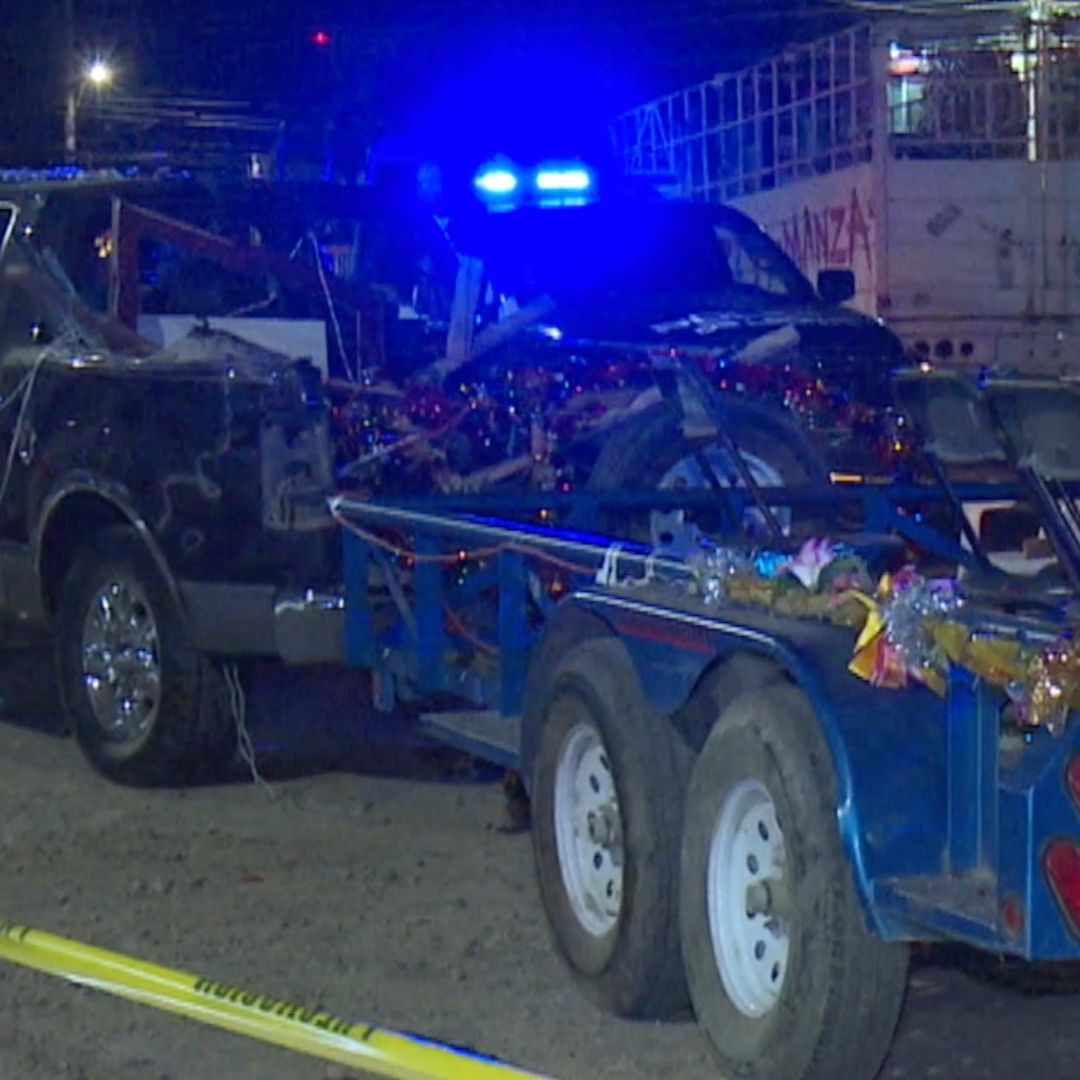Camioneta que Transportaba Pirotecnia Explotó Causando Lesiones en Nueve Personas en Guanajuato. Foto: N+