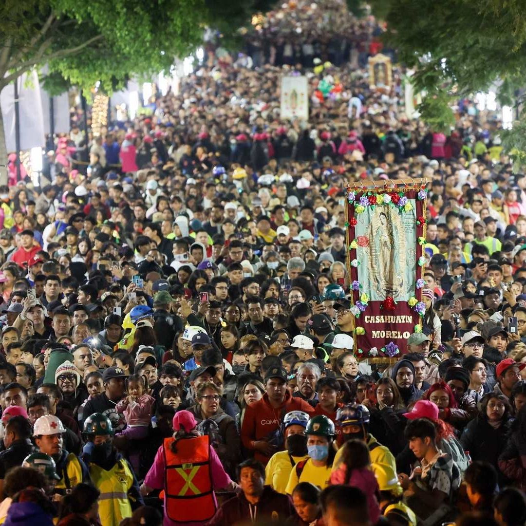Millones de peregrinos devotos de la Virgen de Guadalupe acuden a La Villa en la CDMX. Foto: Cuartoscuro