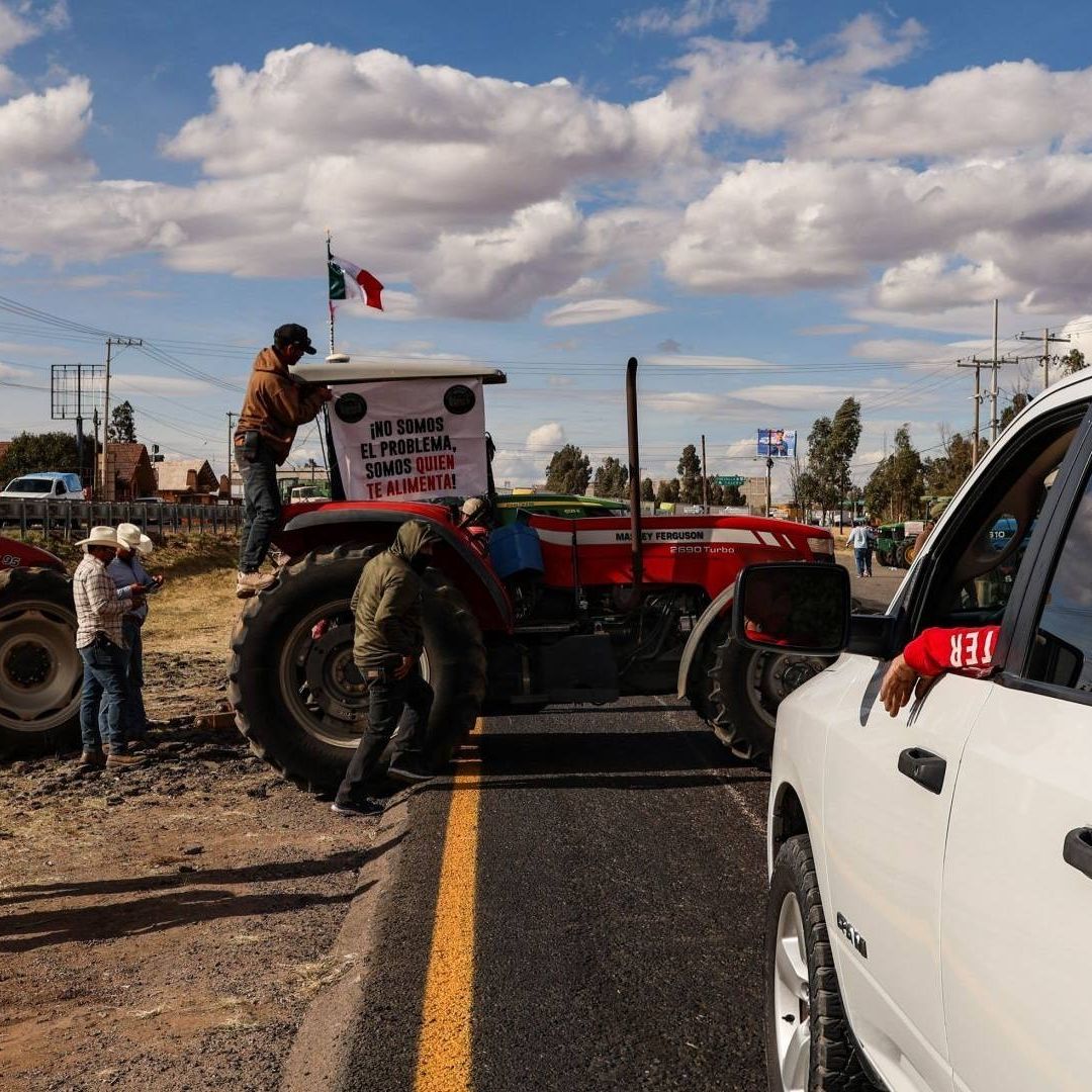 Bloqueo de agricultores en carretera de Zacatecas