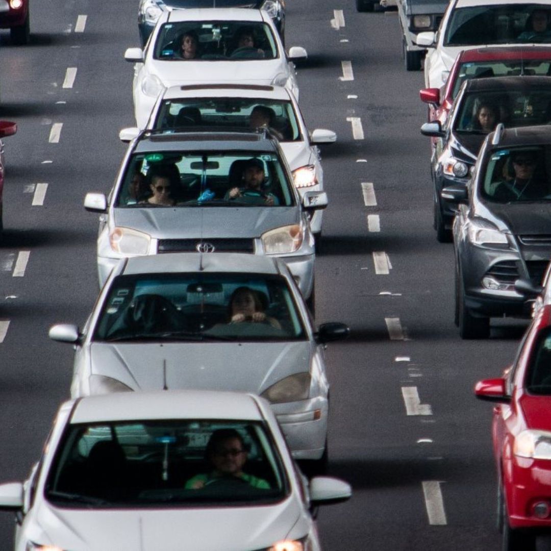 ¿Cómo Aplica el Hoy No Circula este Viernes 12 de Diciembre de 2025 en la CDMX y Edomex?