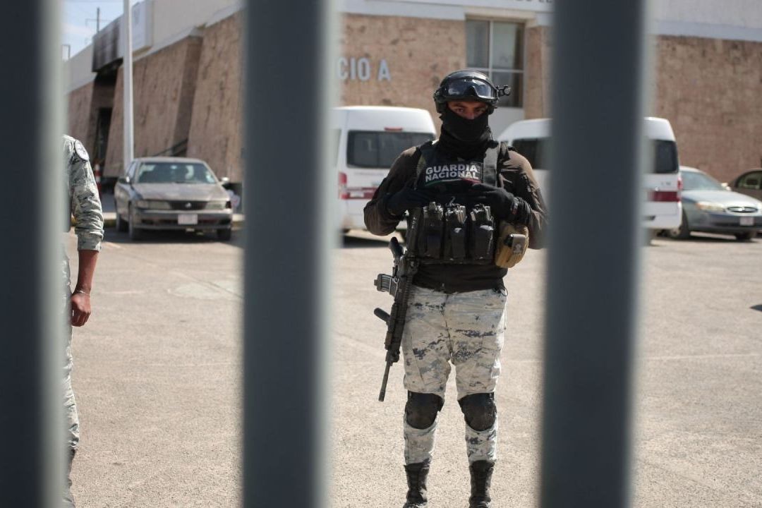 Operativo de seguridad en estación migratoria de Ciudad Juárez, Chihuahua.