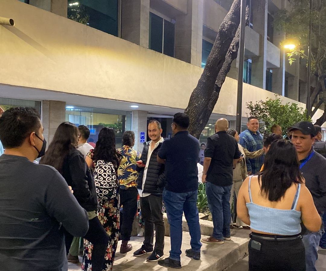 Desalojo en CDMX por sismo en Oaxaca