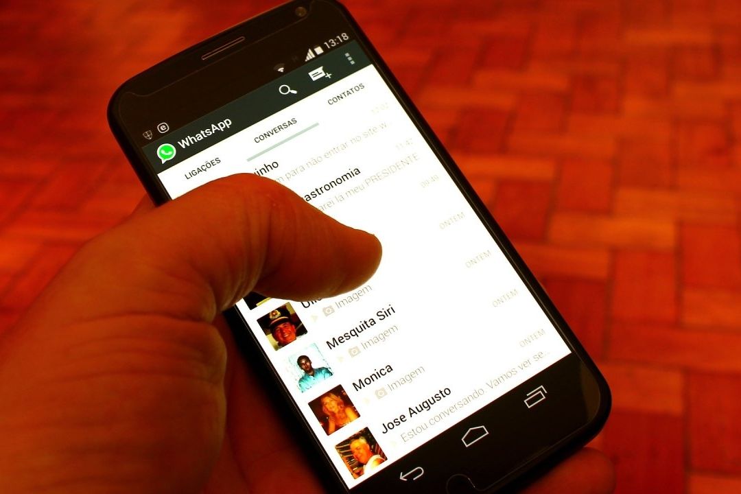 Cómo ocultar chats en WhatsApp.