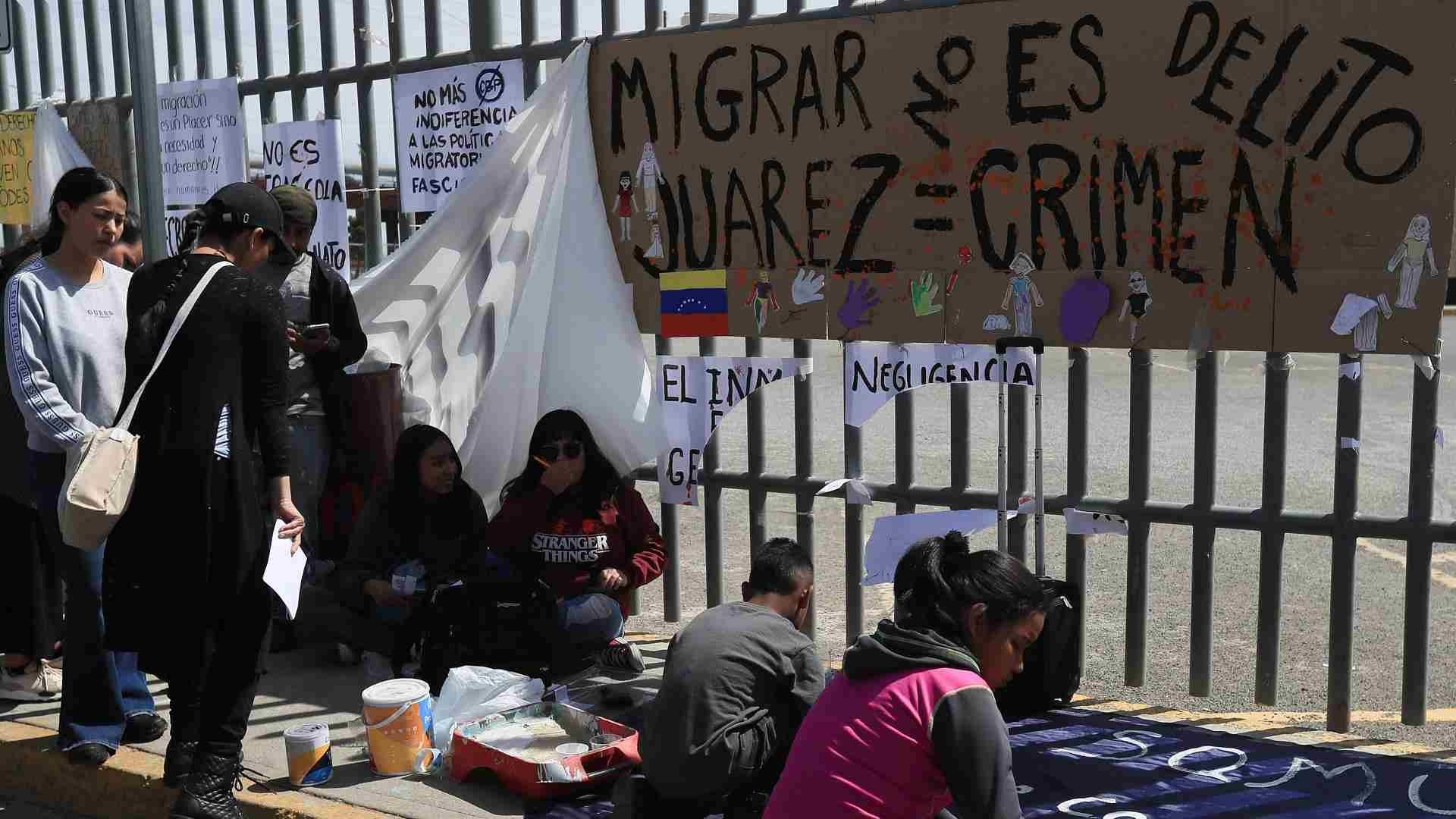 Protestas por muerte de migrantes en estación migratoria