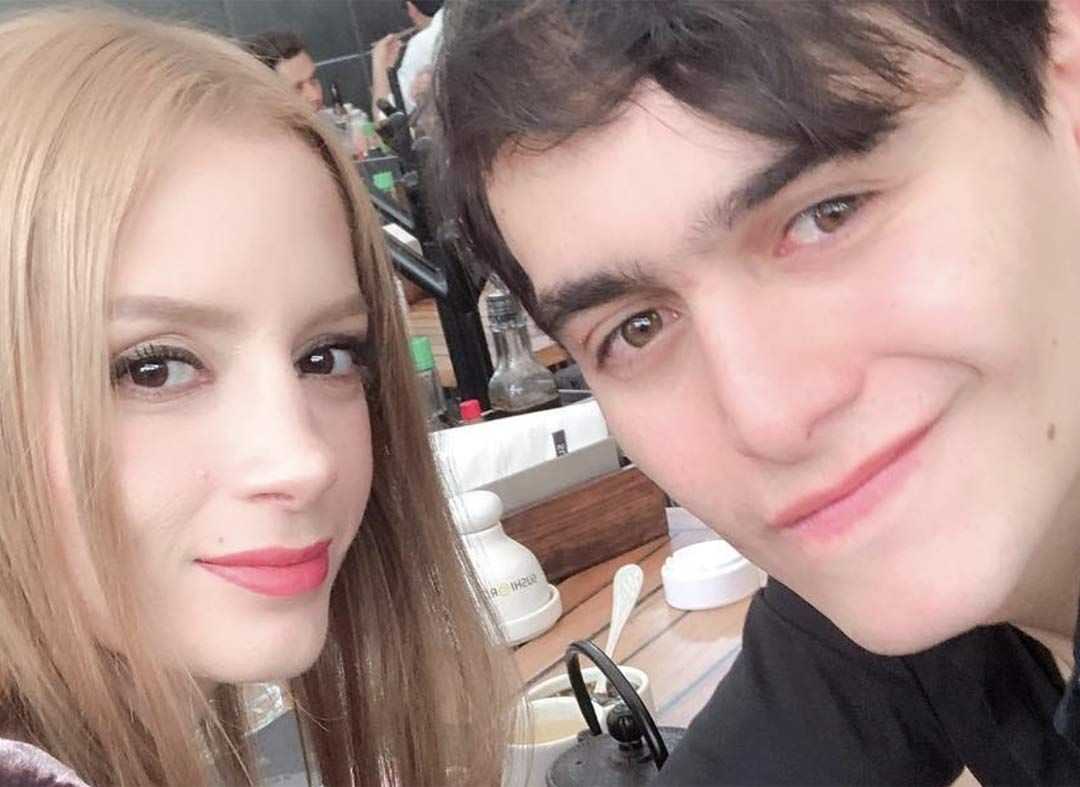 Último adiós de esposa de Julián Figueroa