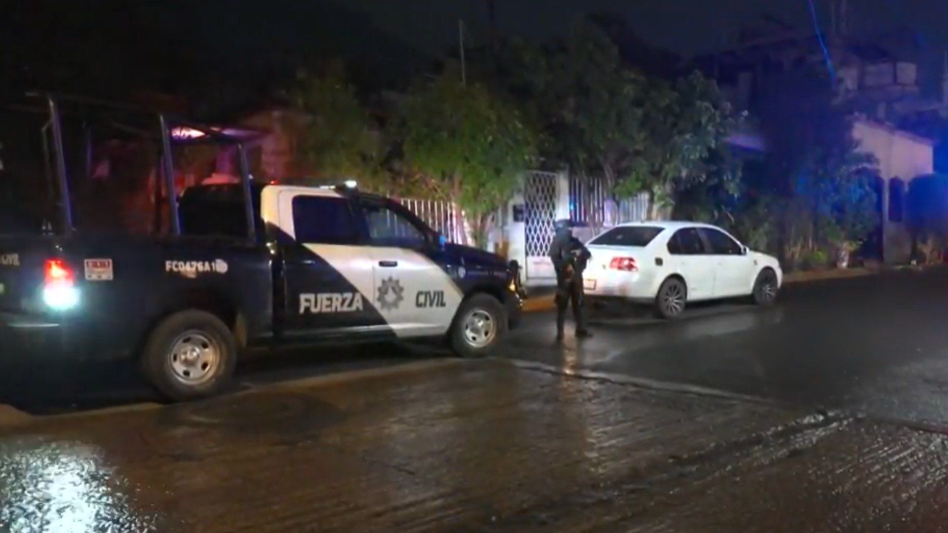 Fuerza Civil asegurando la vivienda de Monterrey