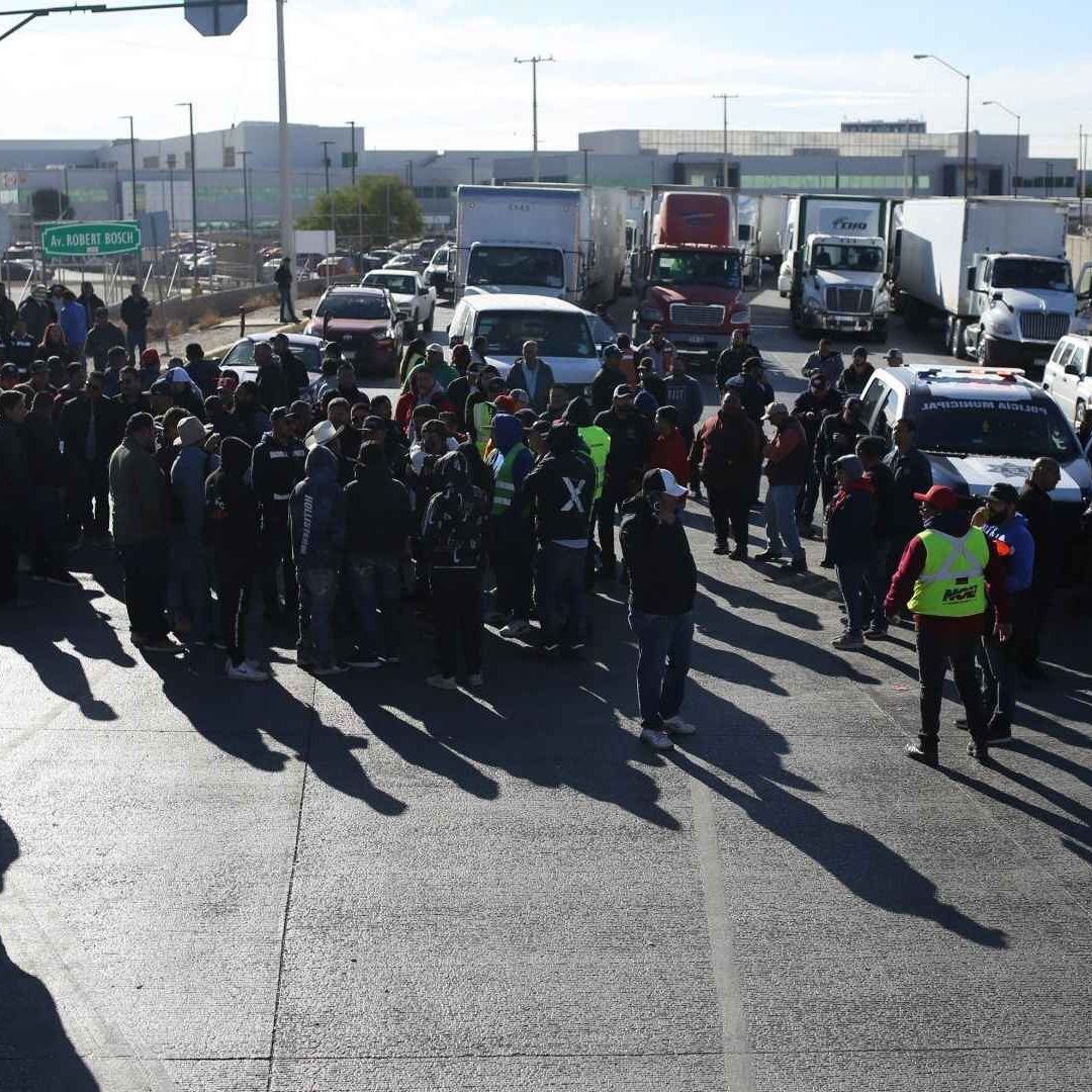 Bloqueo de agricultores en Chihuaua