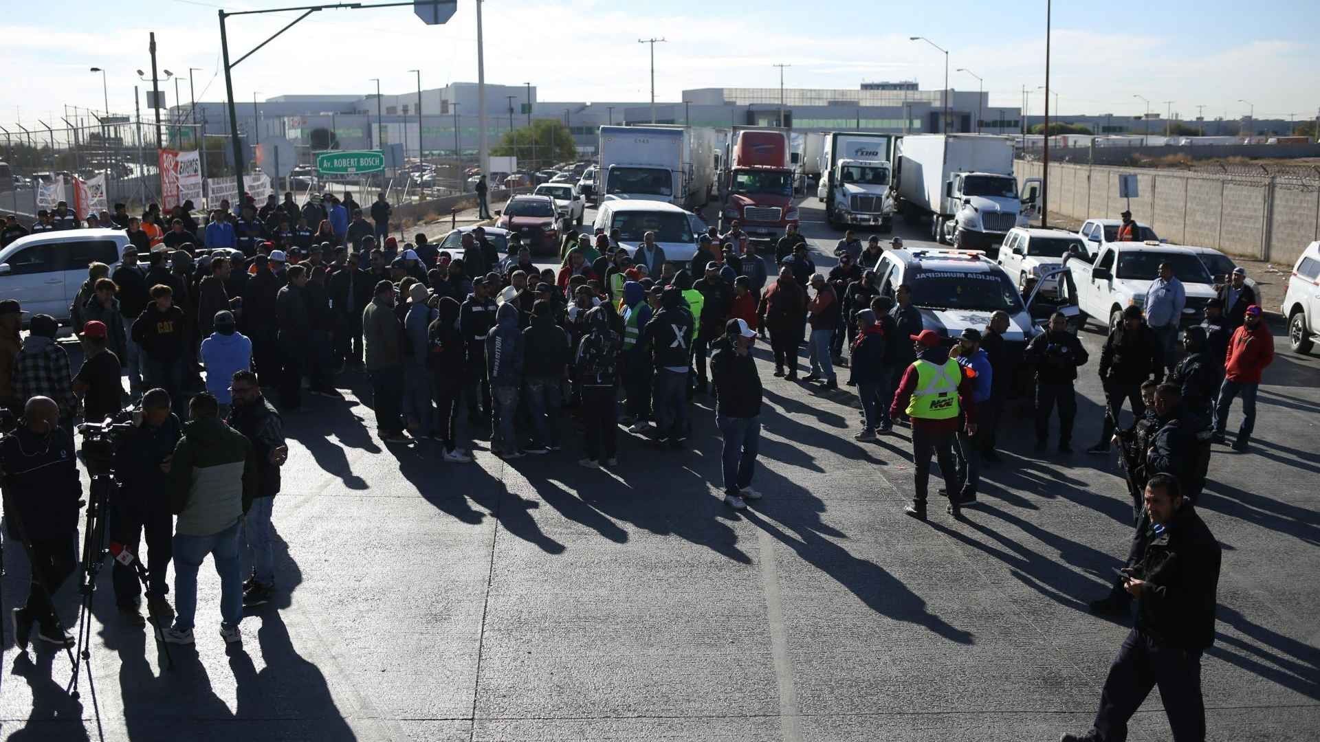Bloqueo de agricultores en Chihuaua