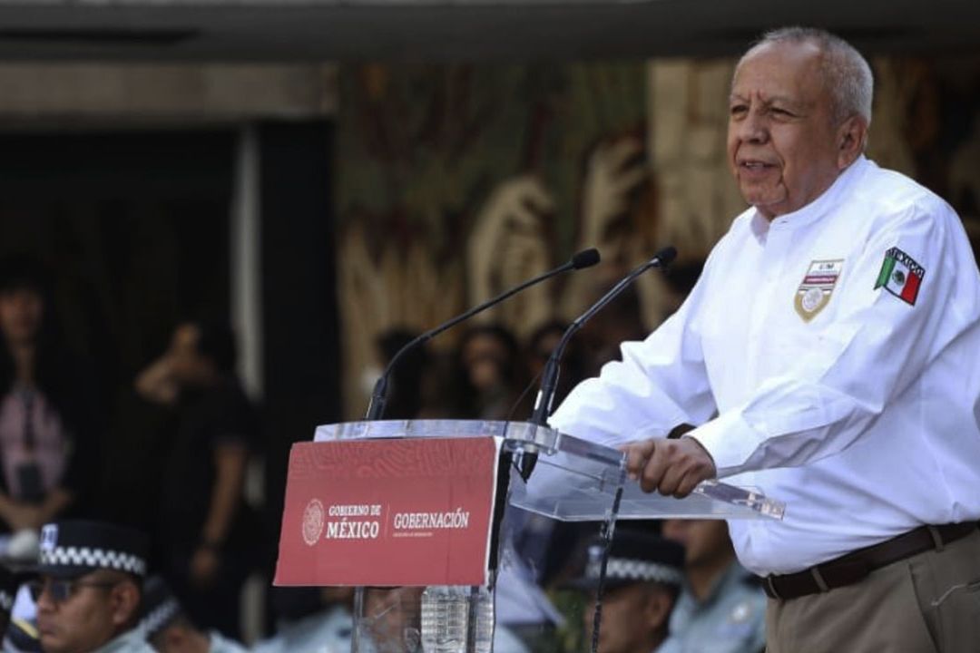 Citan a comparecer a Francisco Garduño por muerte de 40 migrantes