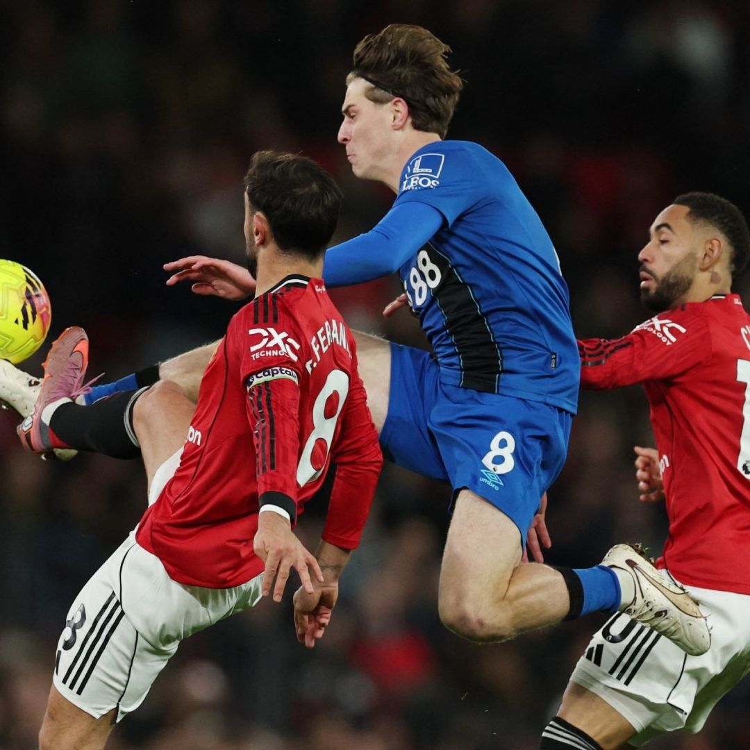 En Old Trafford, el Manchester United y el Bournemouth cerraron la Jornada 16 de la Liga Premier de futbol.