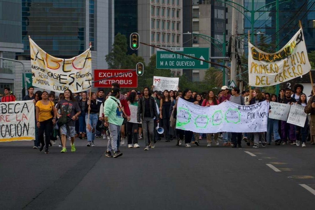 Las facultades de Ingeniería, Economía, Ciencias, Filosofía y letras, además de Ciencias Políticas y Sociales, están en paro