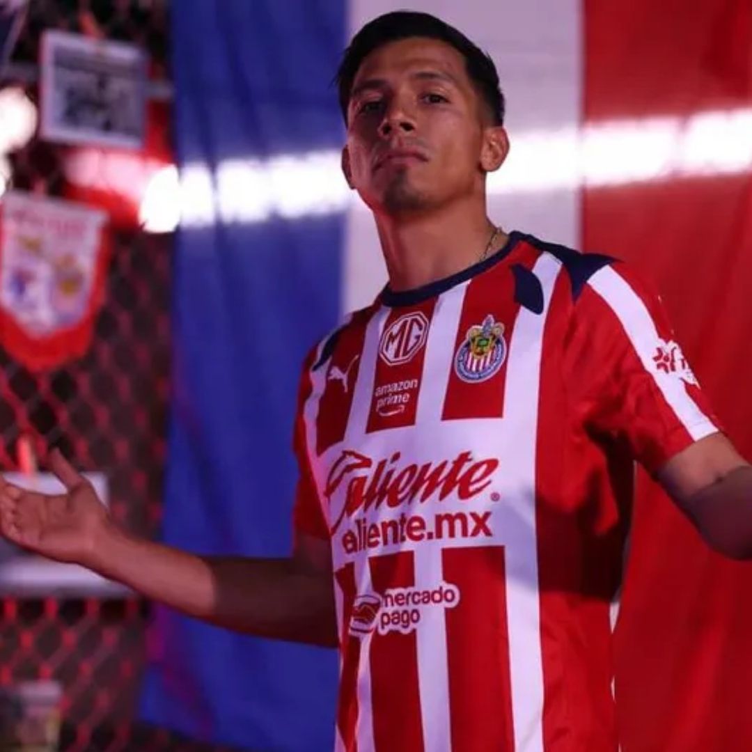 Ángel Sepúlveda fichó con Cruz Azul en 2023 y ahora llega a Chivas.