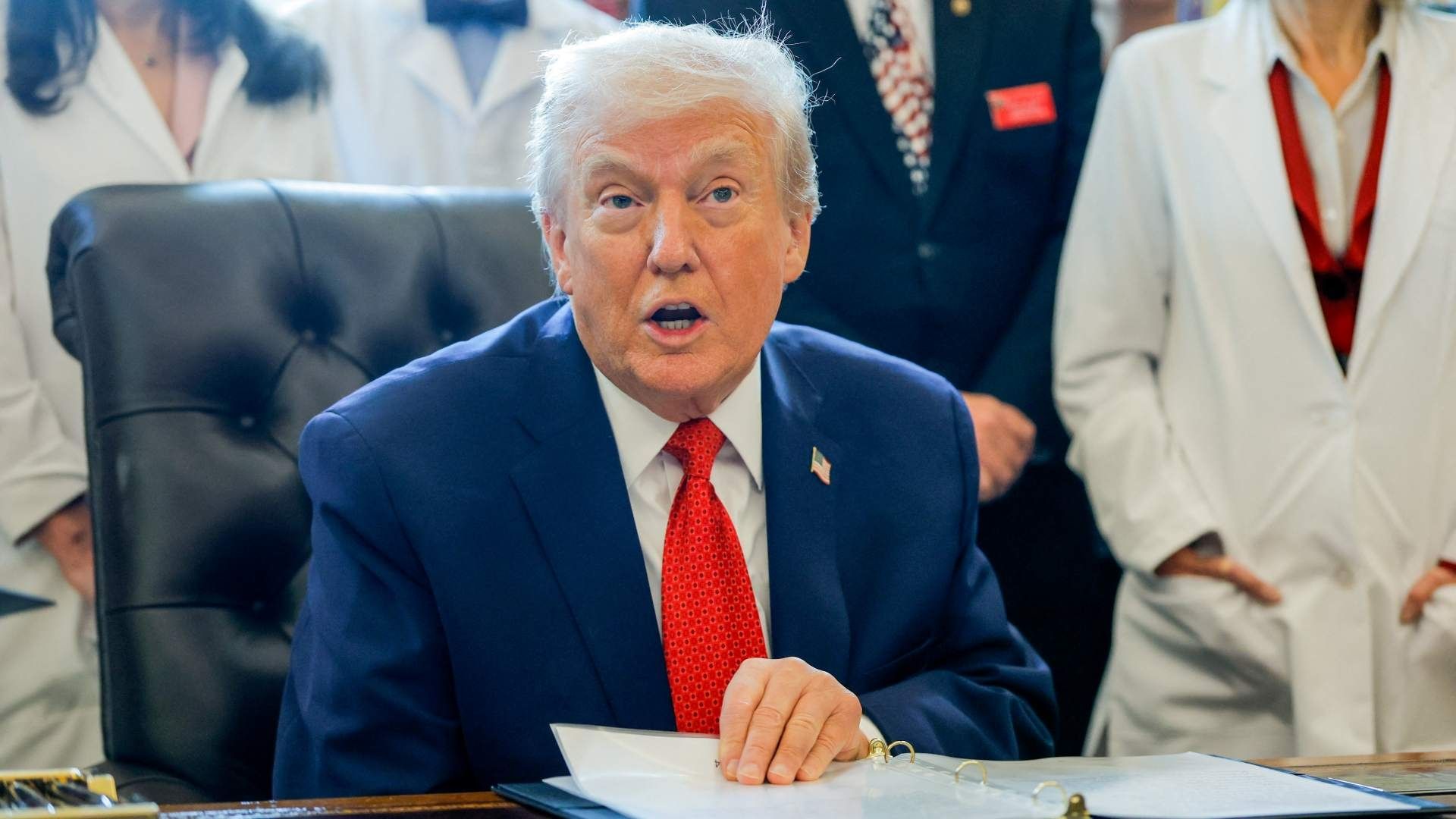 El presidente de Estados Unidos, Donald Trump, en la Oficina Oval de la Casa Blanca el 18 de diciembre de 2025. Foto: Reuters