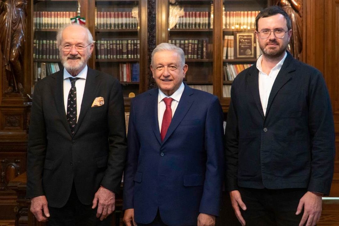 López Obrador, quien llegó a ofrecer asilo político al periodista, ha mantenido diversas reuniones para abordar el asunto en el Palacio Nacional