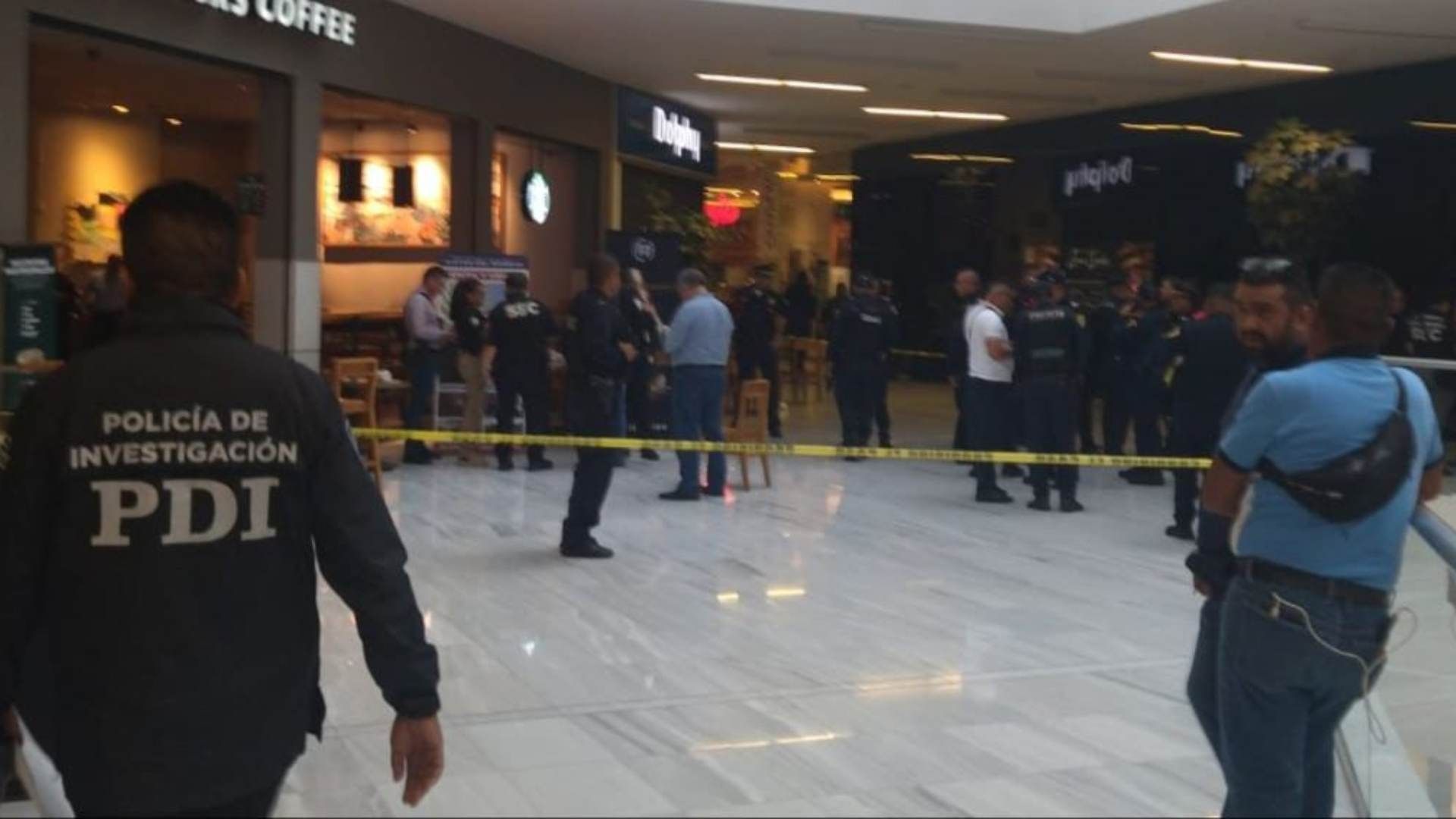 El lugar del ataque fue acordonado por policías capitalinos