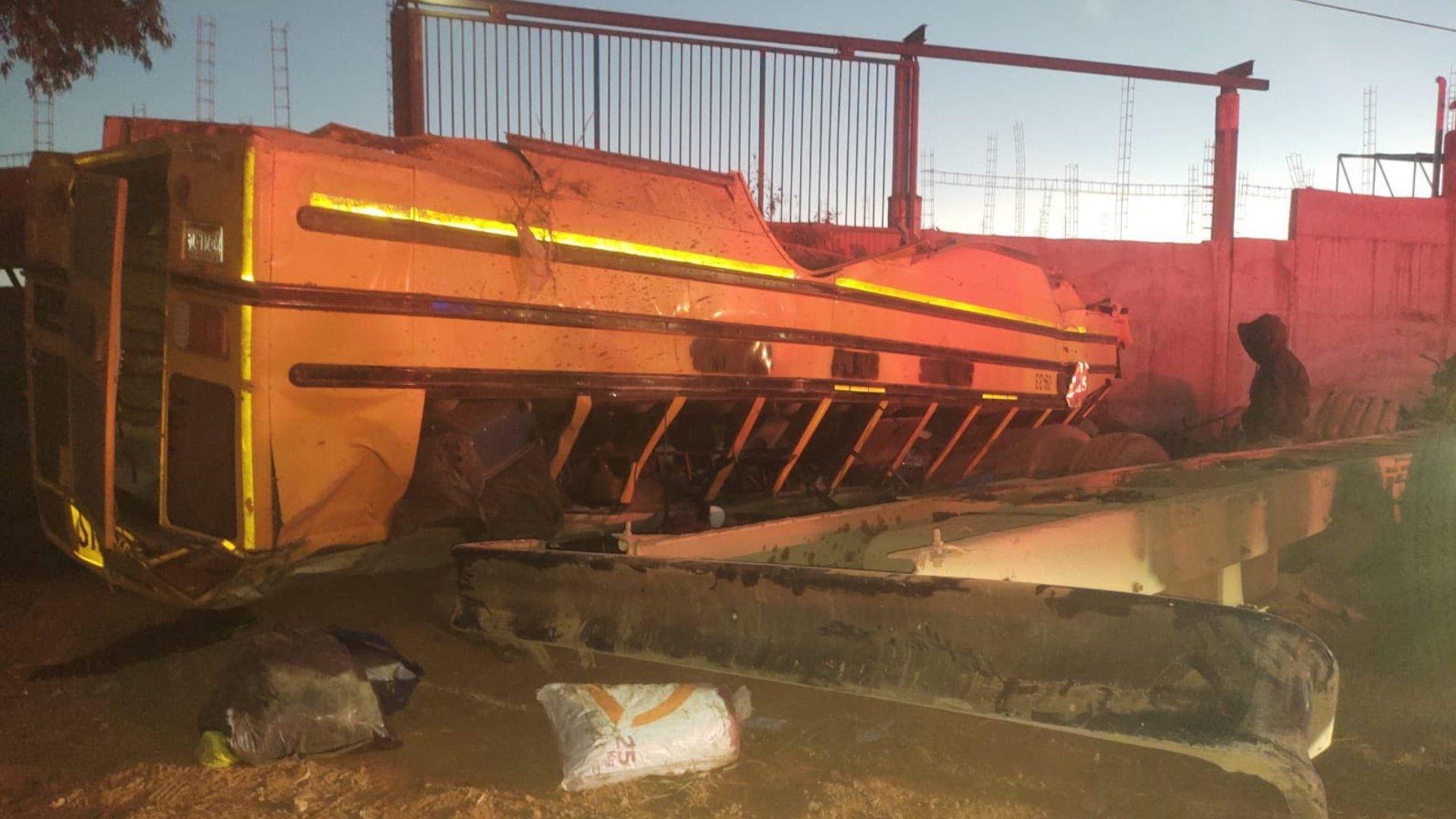 Volcadura de camión deja 5 muertos en Zacatecas