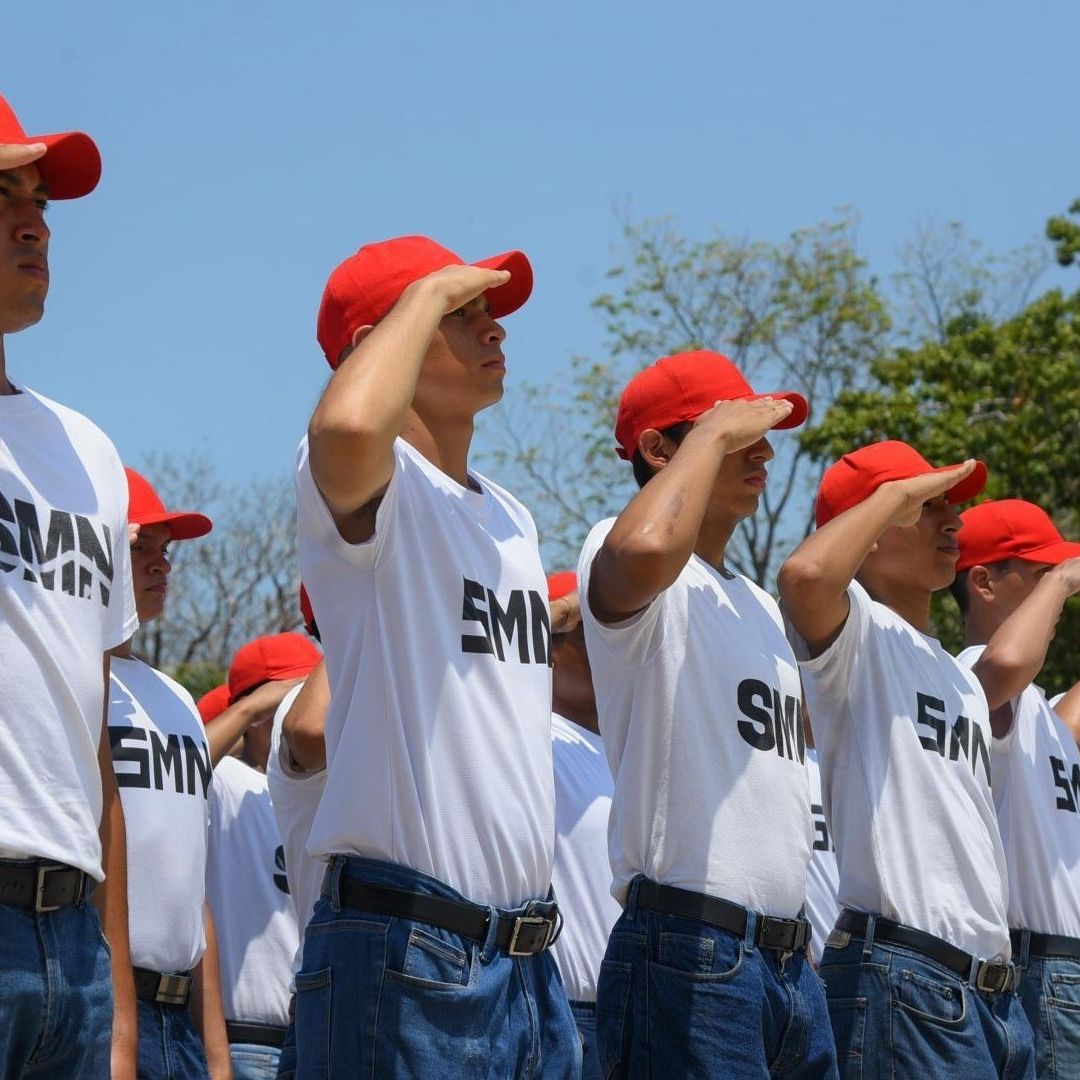 Checa aquí la lista de escuelas castrenses que piden cartilla de servicio militar para inscribirse.