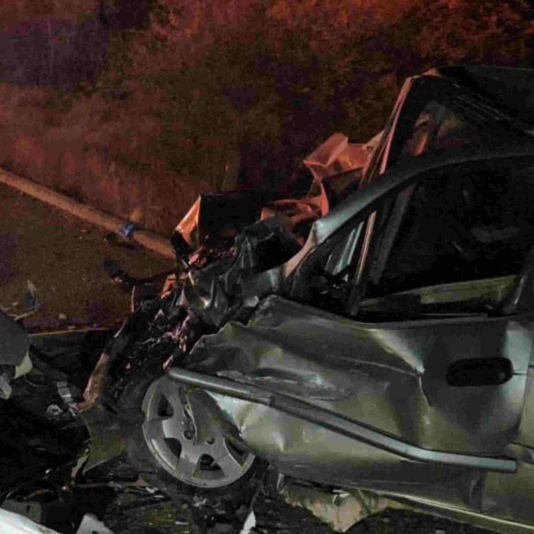 Muere Conductor en Choque de Frente en Carretera a San Miguel de Horcasitas