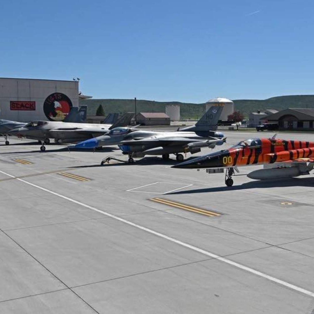 Se Reporta Tirador Activo en Base de la Fuerza Aérea Luke en Arizona, EUA