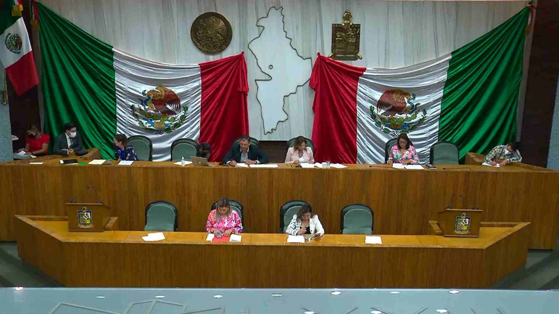 Diputados en Nuevo León exigen al Gobernador se publiquen acuerdos en el Periódico Oficial del Estado. Foto: N+