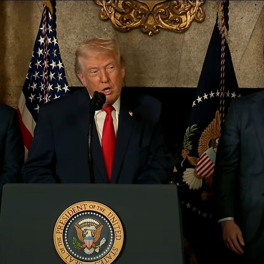 "Maduro Sería Inteligente si Deja Poder" y "Petro es Alborotador", Dice Trump Previo a Navidad
