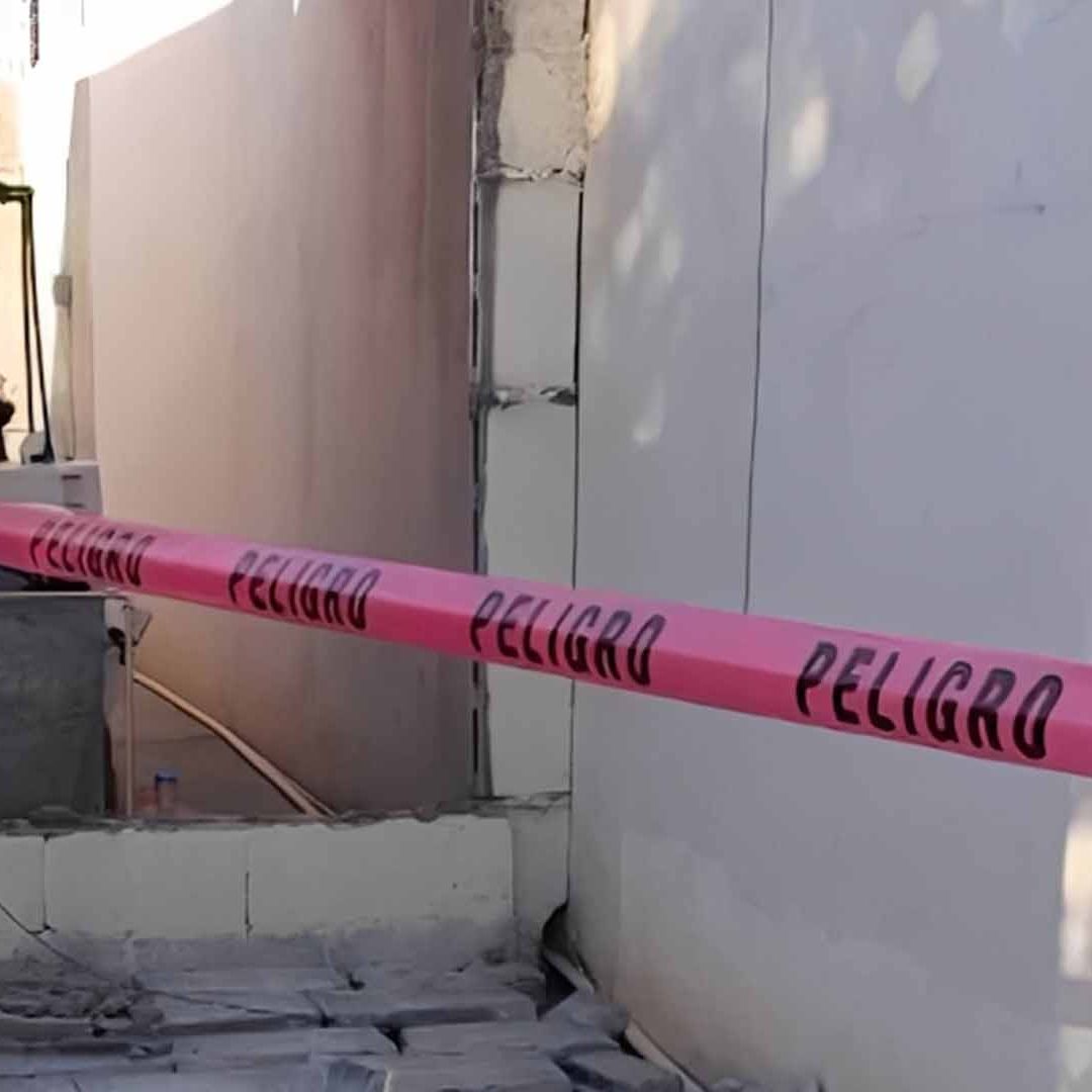 Muere Niño de 13 Años tras Caerle una Barda Mientras Jugaba en su Casa en Torreón