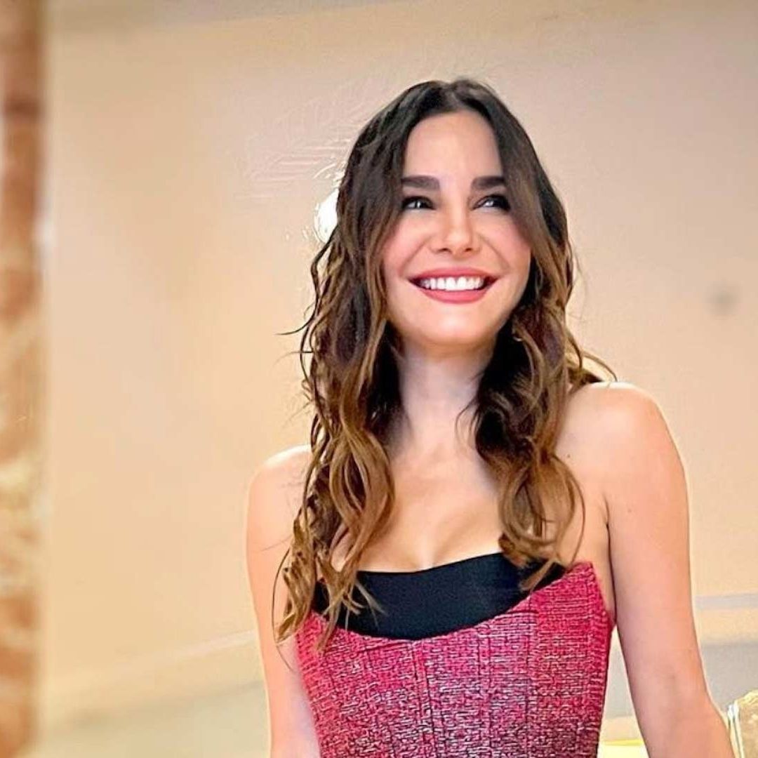 Martha Higareda jura que aprendió a hablar a los 4 meses
