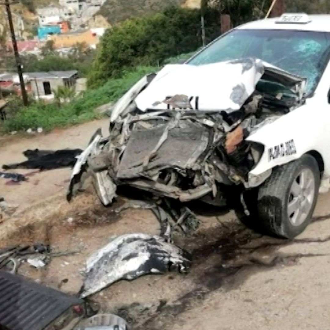 Taxista en Presunto Estado de Ebriedad Provoca Choque Múltiple y Deja Dos Lesionados en Tijuana