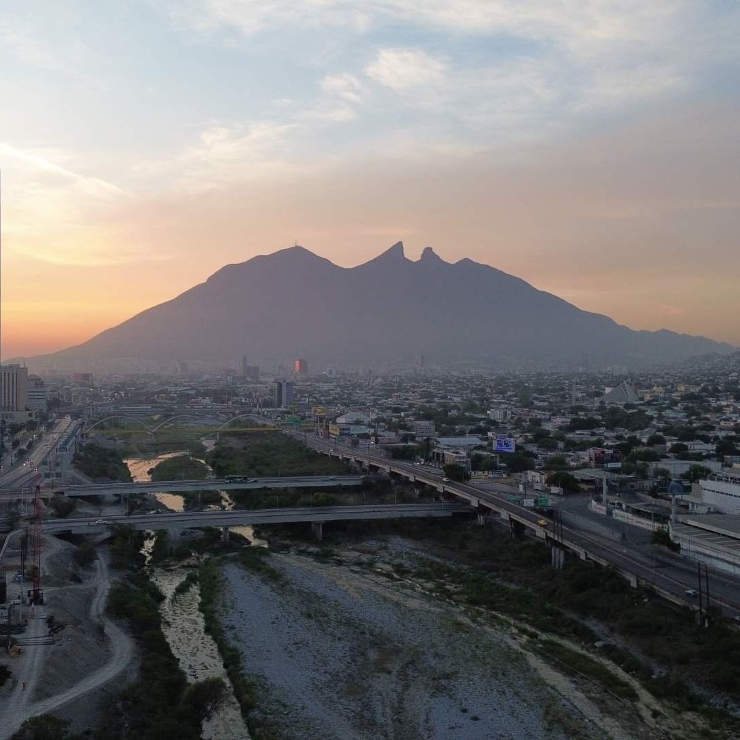 Amanecer en Monterrey en Noche Buena