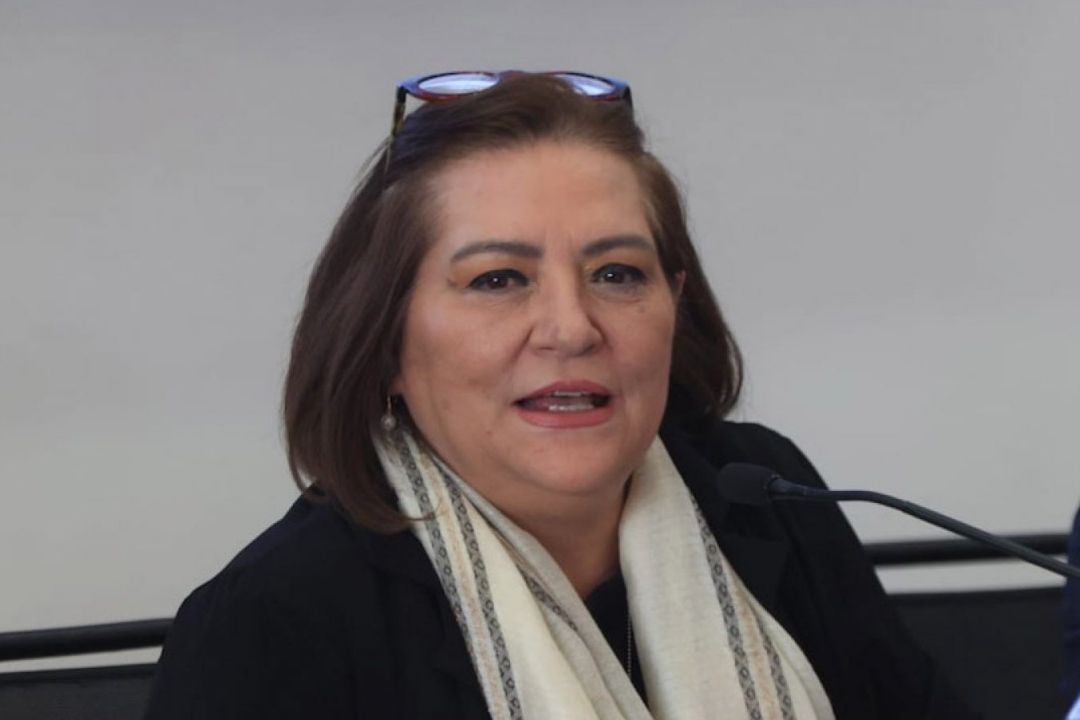 AMLO celebra que Guadalupe Taddei, presidente de INE, se baje el sueldo