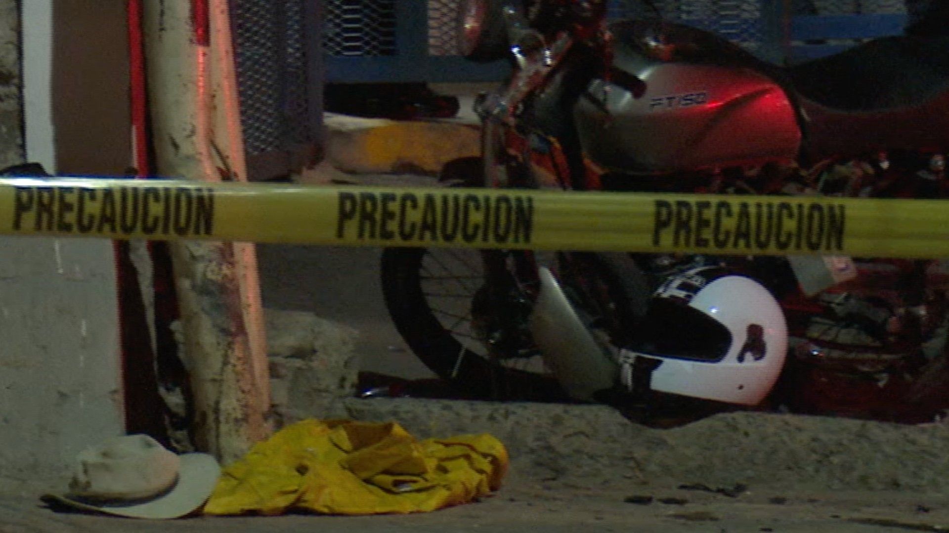 Muere Hombre al Chocar Frente a Estación de Policía en Guanajuato; Atropelló a Varias Personas. Foto: N+