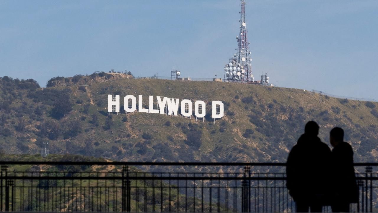 Guionistas de Hollywood Iniciarán Huelga Indefinida el Martes
