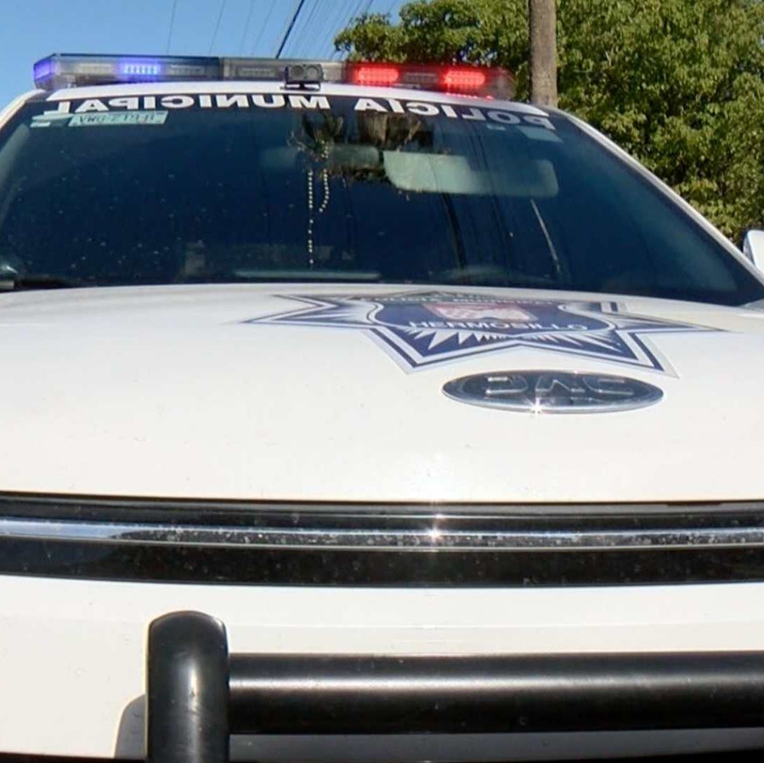 Hombre Detenido por Golpear y Amenazar de Muerte a su Pareja en Plena Vía Pública en Hermosillo