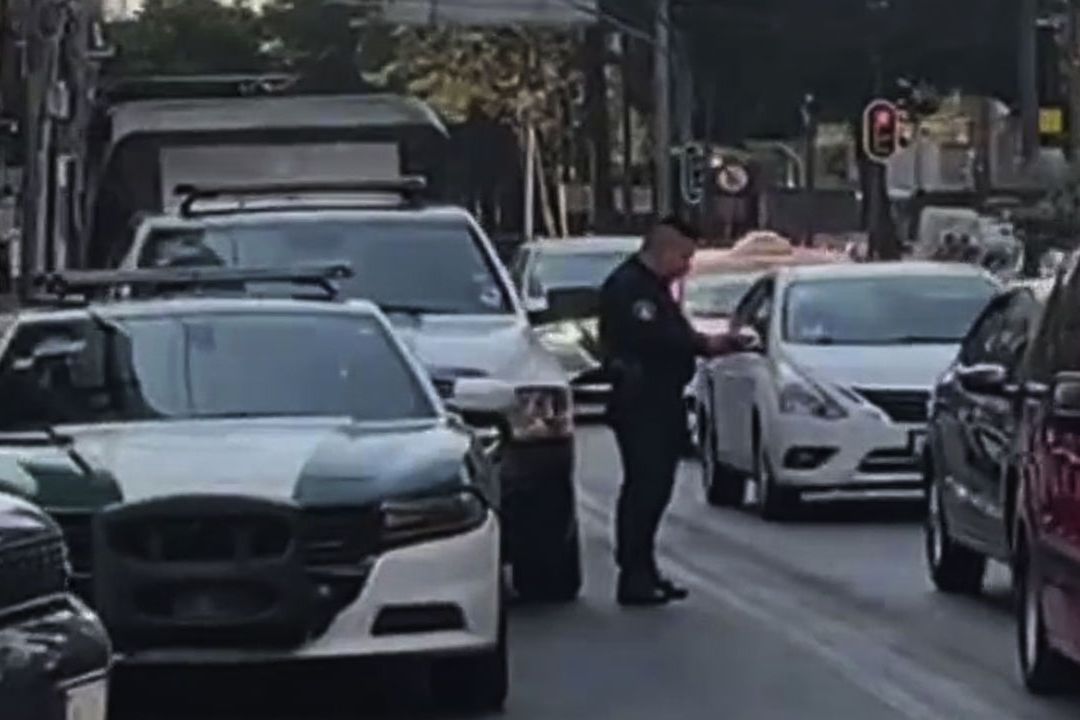 Roban 4 mdp a Camioneta de Traslado de Valores en Colonia Anzures, Alcaldía Miguel Hidalgo